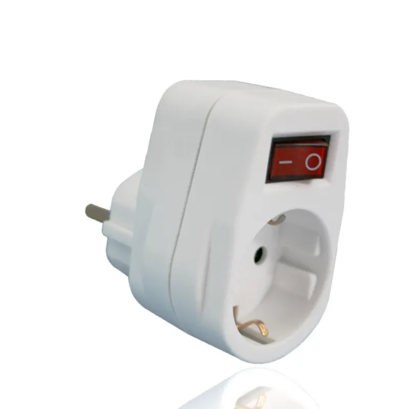 36.082. Adaptador 1 toma con interruptor TTL, Schuko