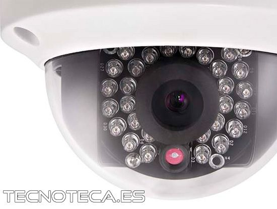 DS-2CD2120F-I. Cámara mini domo IP Wifi HD - Imagen 2