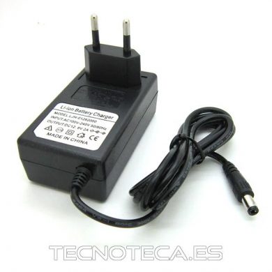 Cargador baterias 2X18650 8,4V 2A 2S
