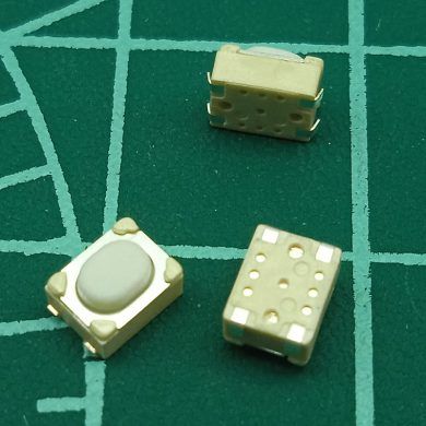 Pulsador mando membrana SMD 3.2x4.2x2.5mm 4 pin